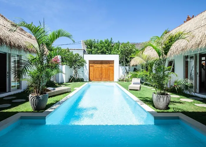 New 5 Bedroom Close To Eat Street Seminyak (Bali)