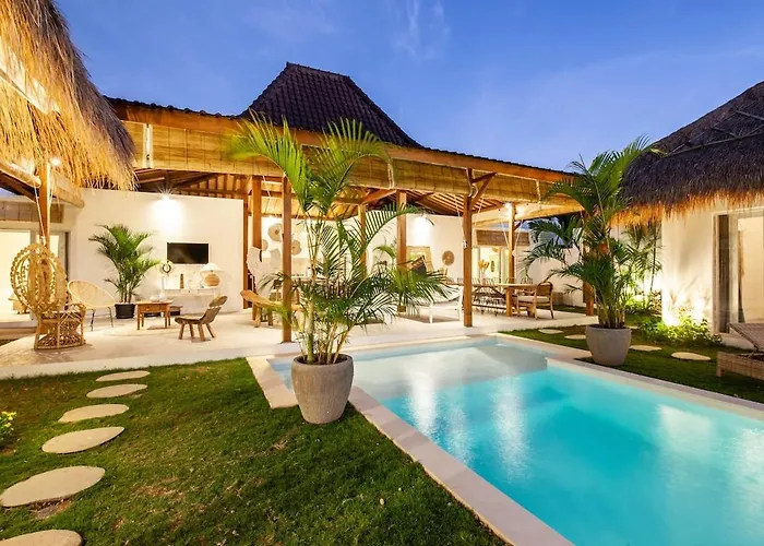 New 5 Bedroom Close To Eat Street Seminyak (Bali)