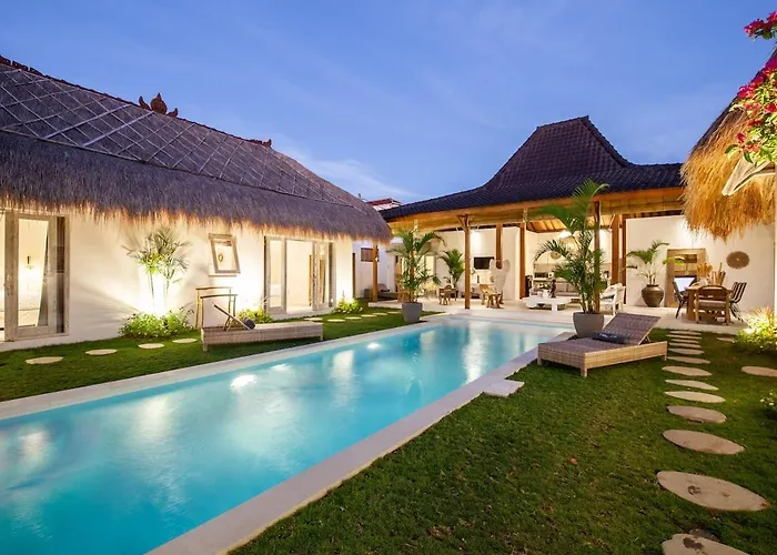 Villa New 5 Bedroom Close To Eat Street *